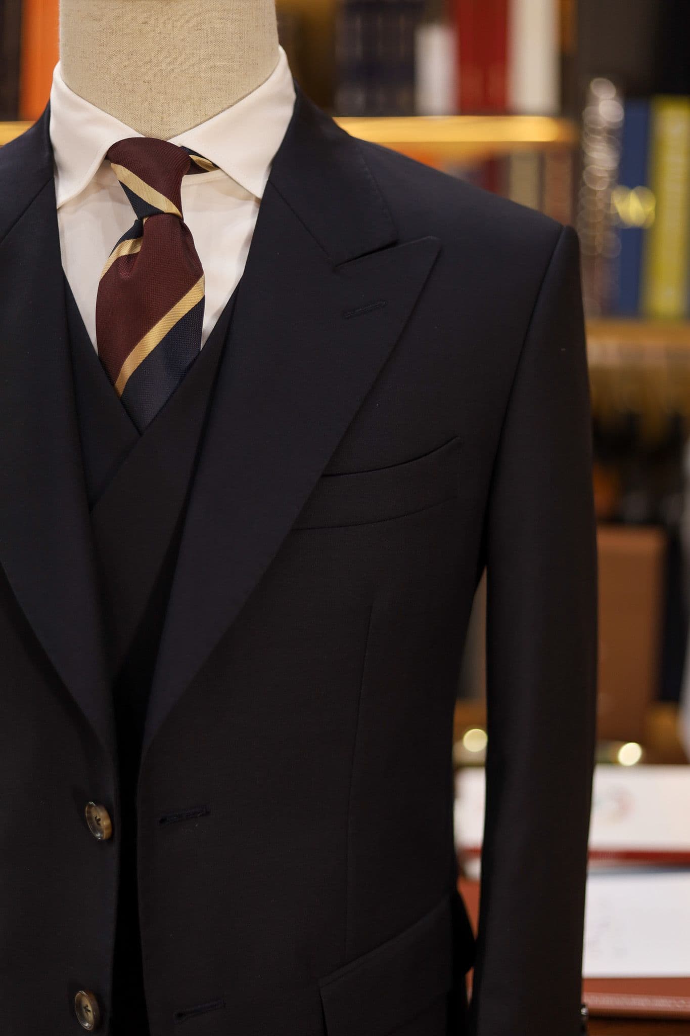 nobility-wool-blend-navy-3-pieces-suit