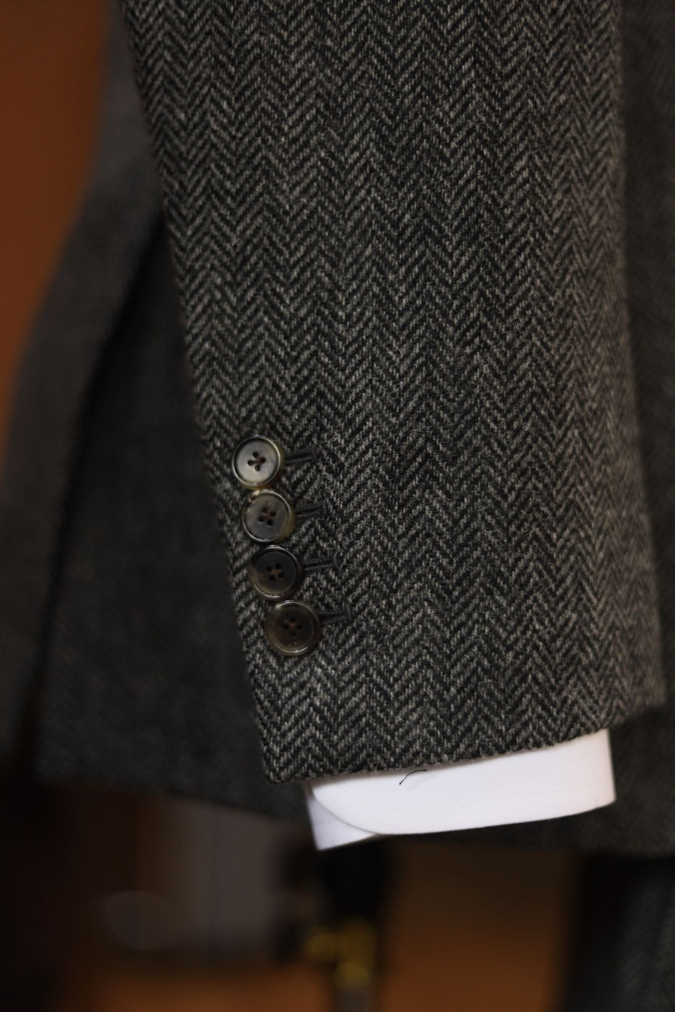 grey-herringbone-holland-and-sherry-sherry-tweed-suit