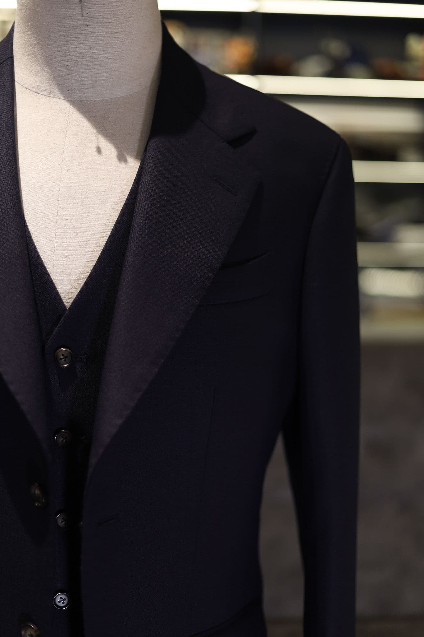 tingeniator-3-pieces-navy-suit
